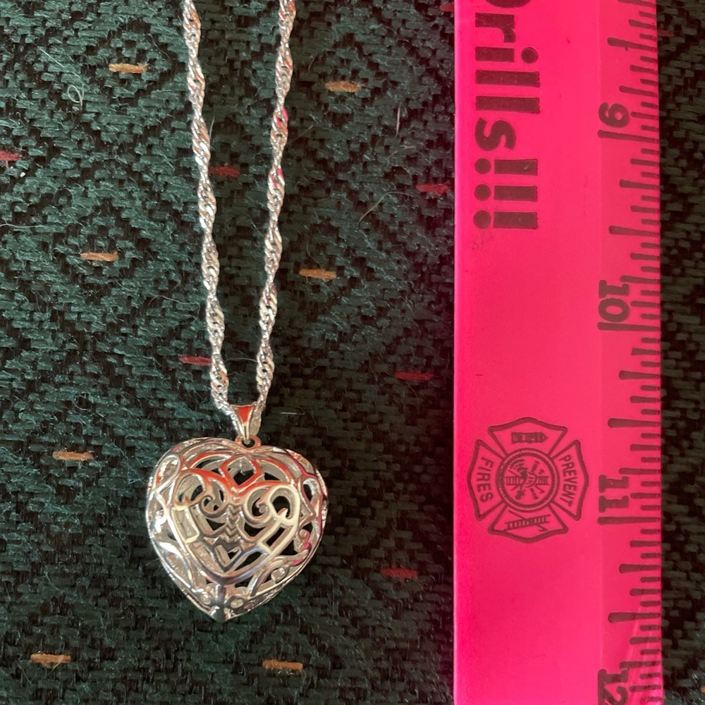 Silver Puff Heart Necklace and Earrings - Picture 5 of 6